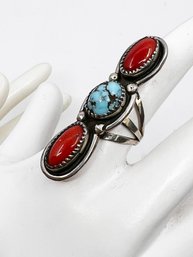 (J-21) VINTAGE SOUTHWESTERN STYLE STERLING SILVER, TURQUOISE & CORAL RING-SIZE 6