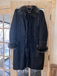 TAHARI BLACK SHEARLING COAT - SIZE L