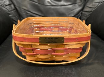 (M-5) LONGABERGER 1993 'BAYBERRY BASKET' BASKET WITH HANDLES & PLASTIC INSERTS - 9' BY 9.5'