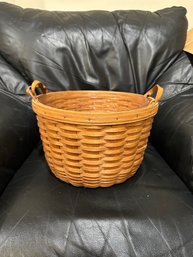 (M-7) LONGABERGER 1995 BASKET WITH LEATHER HANDLES & PLASTIC INSERT- 11' BY 9.5'