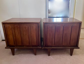 PAIR OF AMERICAN OF MARTINSVILLE 1960'S MCM WALNUT NIGHT STANDS - ONE IS MISSING A DRAWER - SEE FINISH -24' BY