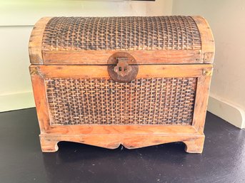 (GA-72) VINTAGE WOOD WICKER RATTAN AND METAL BIN/BASKET-APPROX. 19' X 12' X 15'-LOCAL PU ONLY