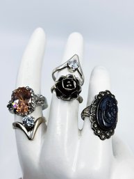 (J-25) LOT OF 5 VINTAGE STERLING SILVER RINGS-SEE IMAGES FOR SIZES-12.9 DWT