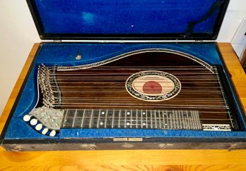 (U-209) ANTIQUE 'SCHUSTER & CO.' ZITHER IN ORIGINAL WOOD BOX - 24' BY 14' - NEEDS TLC, SEE PICS