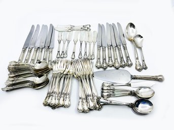 (J-45) APPROX.87 PIECES OF MIXED STERLING SILVER FLATWARE-SEE IMAGES -TOTAL WEIGHT W/hANDLES APPROX. 2304 DWT