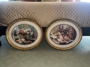 (up/m) PAIR OF FRAMED OVAL FLORAL PRINTS - GOLD WOOD FRAMES - 23' BY 27'