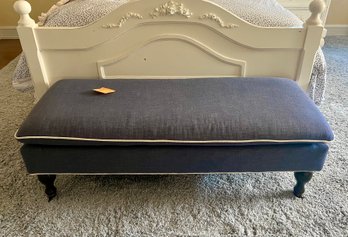 (UP) SAFAVIEH UPHOLSTERED DENIM COLOR BED FRONT BENCH WITH ROLLING CASTORS - 53' LONG BY 21' DEEP BY 17' HIGH