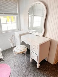 (UUU11) VINTAGE WOOD PAINTED VANITY DESK WITH MIRROR AND MATCHING IRON CHAIR-THIRD FLOOR