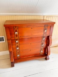 (UUU14) ANTIQUE WOOD 4 DRAWER DRESSER W/ WOOD DOVE TAIL DRAWERS-43' X 20' X 44'-THIRD FLOOR