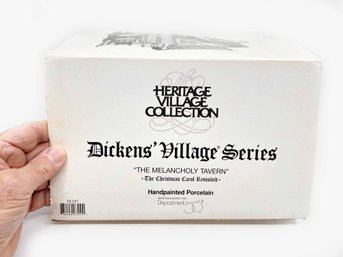 (ZZ-91) VINTAGE  DEPARTMENT 56 HERITAGE DICKENS VILLAGE SERIES-'THE MELANCHOLY TAVERN' ORIGINAL BOX