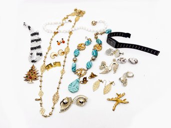 (A-106) COLLECTION OF VINTAGE COSTUME JEWELRY -17 PIECES - NECKLACE'S, WATCH, PINS & EARRINGS