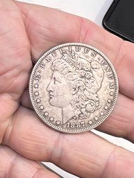 (A-100) VINTAGE 1887 US MORGAN SILVER DOLLAR COIN-SHIP ONLY