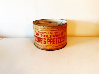 (205) VINTAGE 'VICTOR BRAND' STURGIS PRETZEL TIN-NO LID-ORIG.2 LBS NET-APPROX. 6 1/2' T X 9 1/2' R