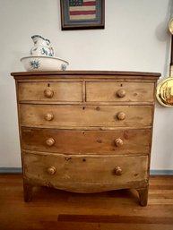 (BD-3) ANTIQUE ENGLISH HAND CRAFTED PINE FIVE DRAWER DRESSER, CHEST OF DRAWERS - 41' BY 40' BY 20'