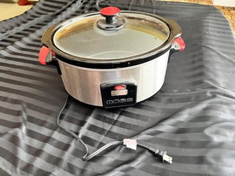 (BAS-5) REMY OLIVER CUISINE-STOKES SLOW COOKER-MODEL XJ-13220A1-CAN BE SHIPPED