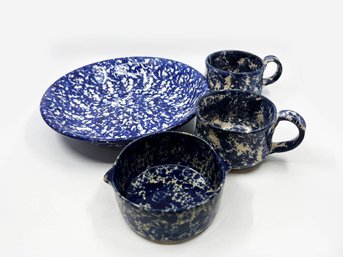 (A-59) COLLECTION OF BLUE & WHITE POTTERY PIECES -'DOWN TO EARTH' PLUS 1 ITALY, SPLATTER