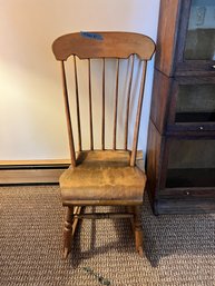 (B) ANTIQUE HONEY WOOD ROCKING CHAIR - 40' H BY 21' W