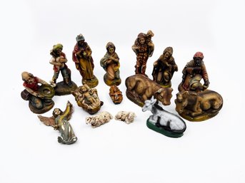 (A-15) VINTAGE HOLLOW PORCELAIN HAND PAINTED 14 PIECE NATIVITY SET-ITALY-sEE IMAGES FOR ANY DAMAGE