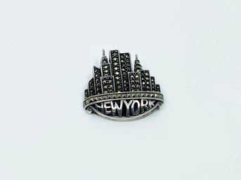 (J-8B) VINTAGE STERLING SILVER AND MARCASITE NYC BROOCH-SKYLINE-10DWT
