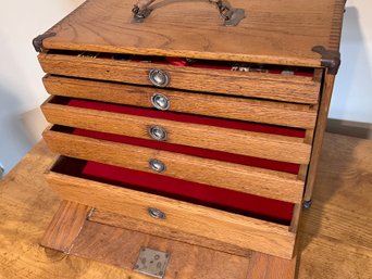 ANTIQUE GERSTNER STYLE TOOL CHEST - PORTABLE JOURNEYMAN FIVE DRAWER - SLIDE COVER NEEDS A BIT OF TLC TO ATTACH