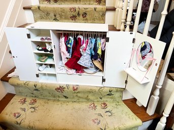 (A49) PORTABLE DRESSING CLOSET WITH ALL ACCESSORIES AND CLOTHES AS SHOWN