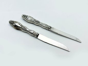 (J-49) LOT OF 2 STERLING SILVER HANDLE KNIVES
