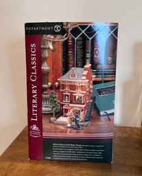 (ZZ-107) DEPT. 56 LITERARY CLASSIC 'SHERLOCK HOLMS 221B BAKER STREET' 21 PIECE ACCESSORY KIT- WITH BOX