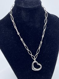 (A-89) VINTAGE TIFFANY 'ELSA PERETTI' STERLING SILVER OPEN HEART PENDANT ON 16' OVAL LINK NECKLACE - 11.72 DWT