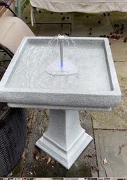 (Y) WORKING GARDEN FOUNTAIN - WHITE RESIN MATERIAL, COMPLETE - 36' HIGH