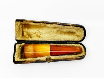 (A-31) VINTAGE/ANTIQUE BAKELITE AND WOOD BUTTERSCOTCH CIGAR HOLDER WITH LEATHER CASE