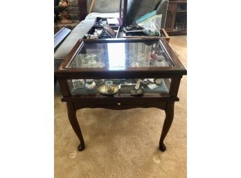 (D-26) WOOD  GLASS ENCLOSED CURIOSITY DISPLAY TABLE WITH DRAWER- 22' WIDE BY 17' DEEP BY 23' HIGH