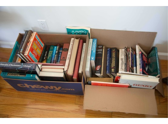 B-2 -BIG LOT OF BOOKS- 2 BOXES