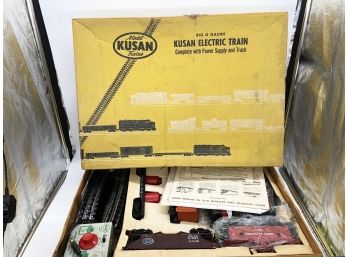 (154) VINTAGE KUSAN ELECTRIC TRAIN SET -W/POWER PACK-#KF-113-ORIGINAL BOX