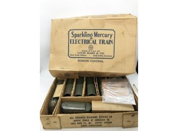 (152) VINTAGE MARX TRAIN SET-SPARKLING MERCURY-IN ORIG. BOX