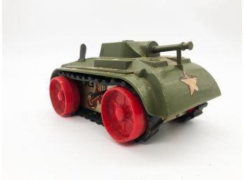 (1) VINTAHE PLASTIC MARX TOY TANK-NOT WORKING