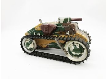 (156) VINTAGE MARX TIN TOY TANK-WINDUP WORKS