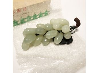 (6) JADE GRAPE CLUSTERS-NEW IN BOX - VINTAGE