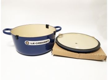 (15) LE CREUSET 3 1/2 QUART POT - ROUND FRENCH OVEN -NEW IN BOX-ELECTRIC BLUE