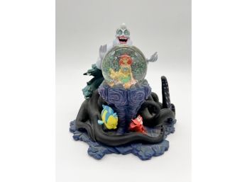 D-5- DISNEY 'THE LITTLE MERMAID' SNOW GLOBE - URSULA, ARIEL, FLOUNDER, SEBASTIAN - 8'