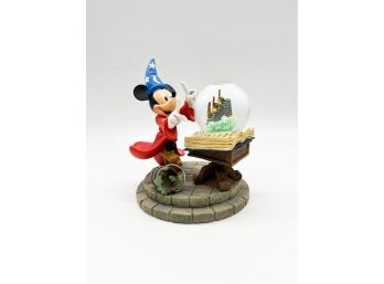 D-35- DISNEY  SNOW GLOBE -FANTASIA MICKEY WITH SPELL BOOK- 7'