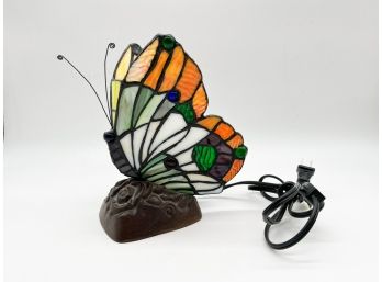 A-19- MONARCH BUTTERFLY STAINED GLASS DESK LAMP - 9' BY 8' - PERFECT