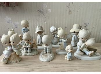 LOT OF 11 VINTAGE PRECIOUS MOMENTS FIGURINES - ADORABLE