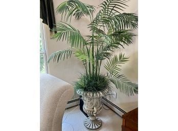 (MB) FAUX FERN IN GRECIAN URN PLASTIC PLANTER - 70' TALL