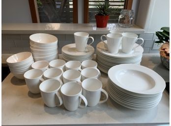 Maxwell & Williams 'Cashmere' Porcelain Dinnerware - Huge Set