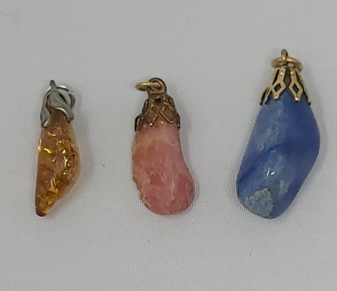 Pink Blue Amber Stone Pendant/Charms Set