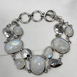 8' Sterling Silver Bracelet Silver Color With Opaque Stones