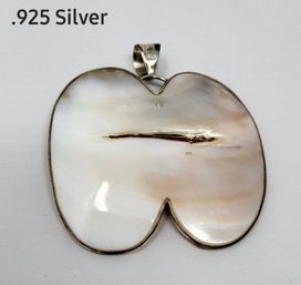 . 925 Sterling Silver Pendant With Shell (Abolone)?