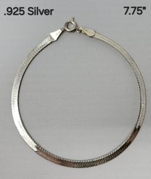 . 925 Sterling Silver Bracelet  7.75'