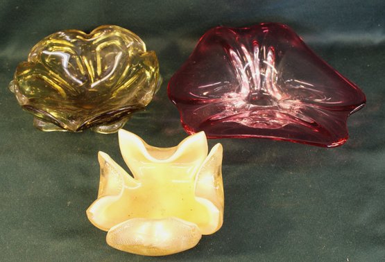 3 Pcs Vintage Hand Blown  Murano Glass Bowls(293)