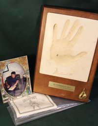 Muhammad Ali Hand Print, Photo Of Handprint & COA  (109)